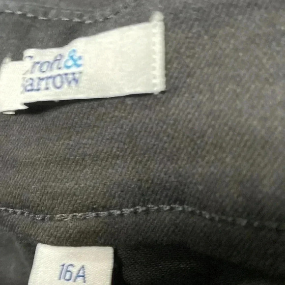 Croft & Barrow black mid rise cotton shorts - Picture 8 of 11